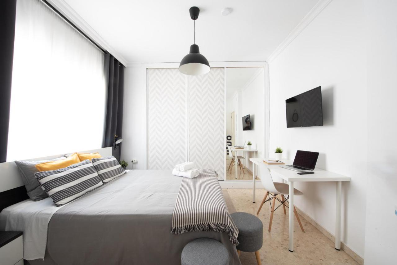 Nordik Rooms Urban - Trinidad "Copenhague" Malaga Exterior photo