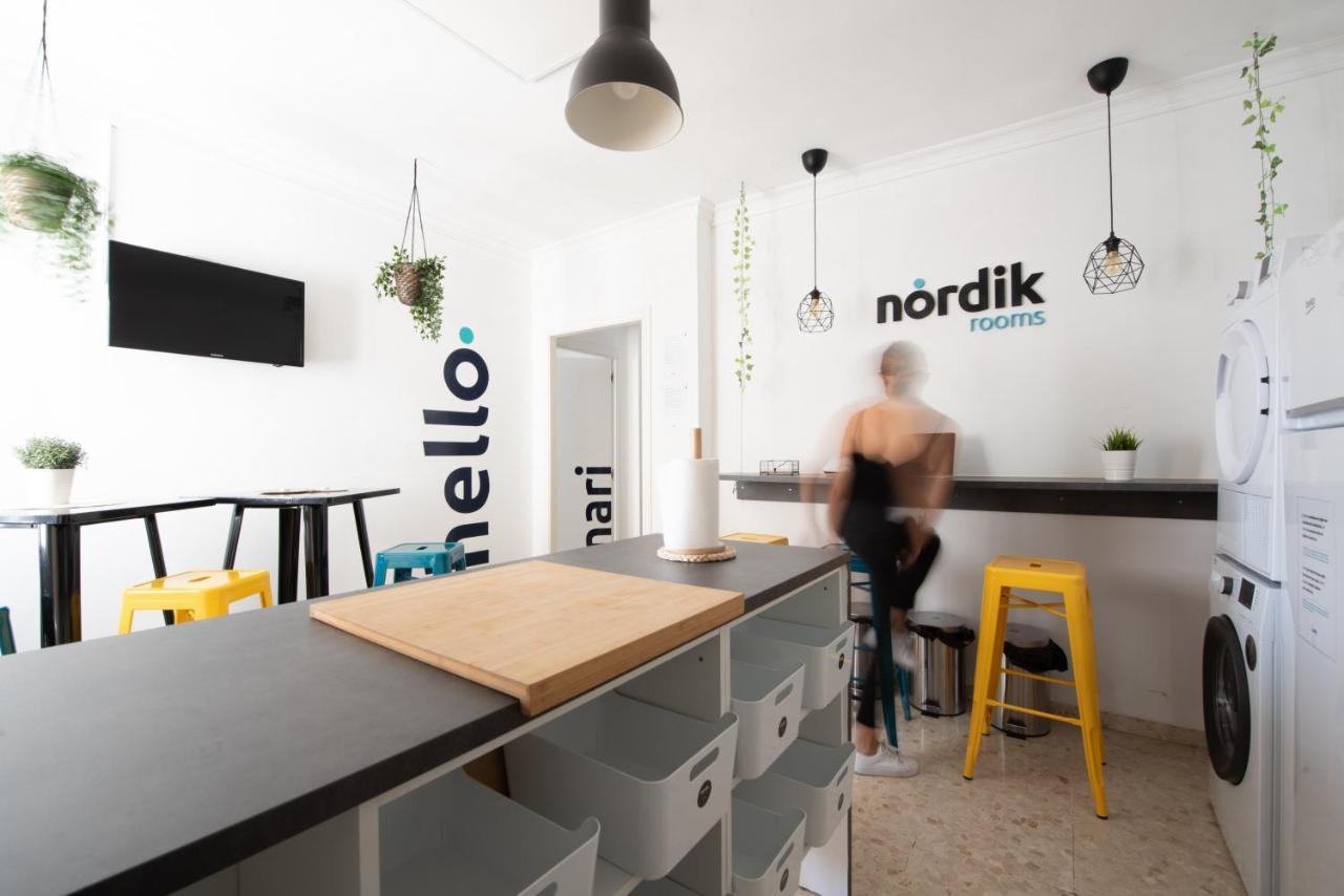 Nordik Rooms Urban - Trinidad "Copenhague" Malaga Exterior photo